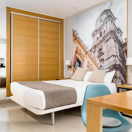 Del Pintor Aparthotel 3*