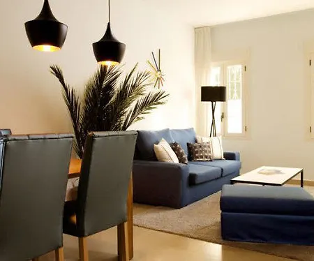 Del Pintor Aparthotel 3*