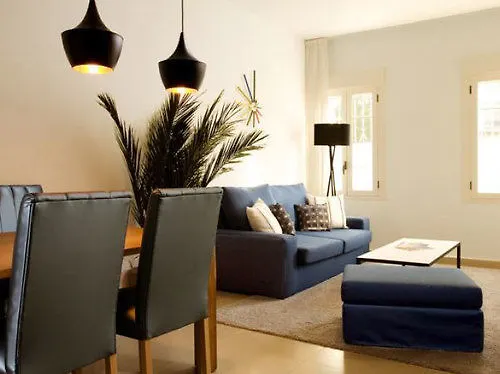 Del Pintor Apartahotel 4*